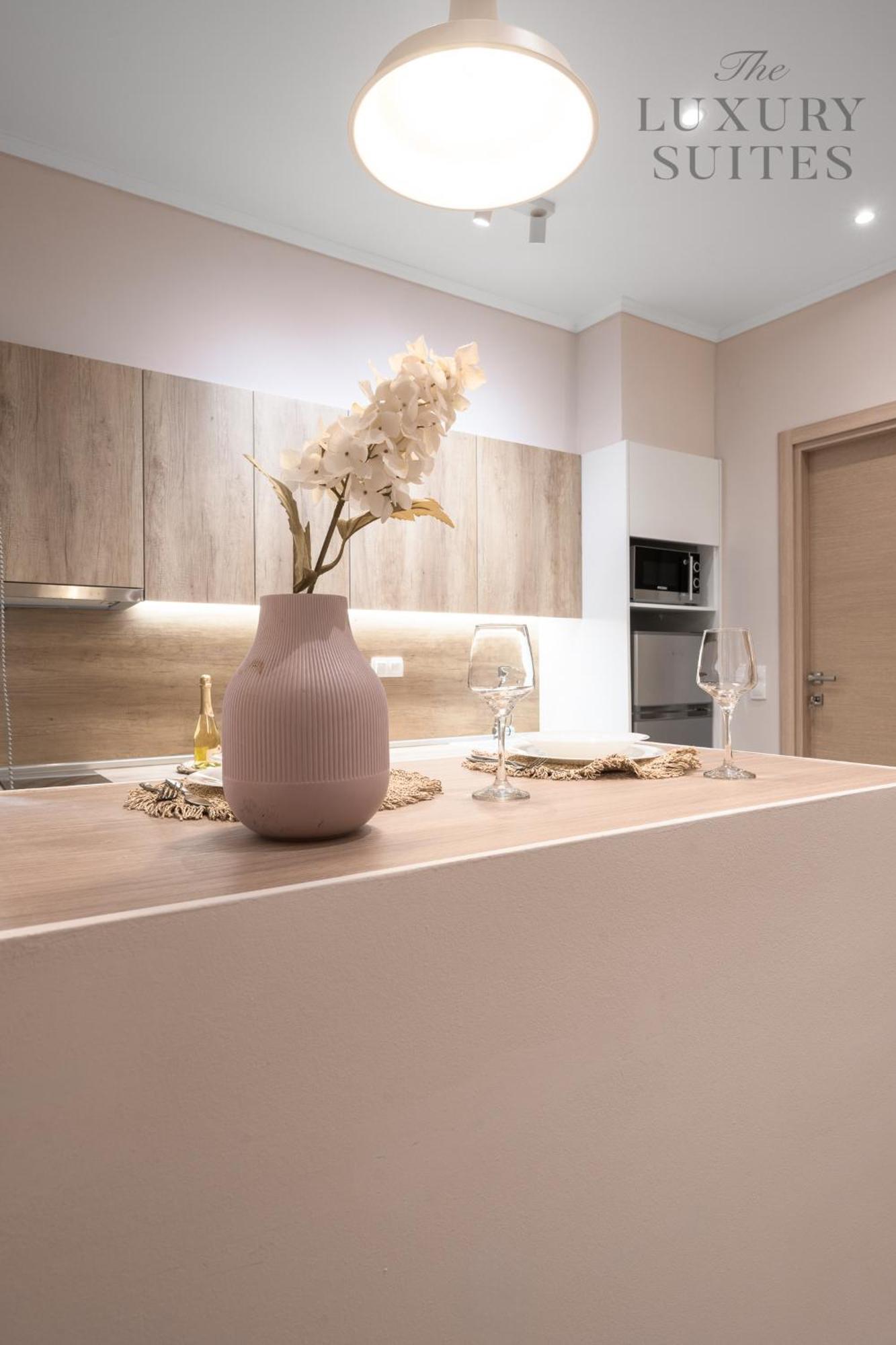 Aelia Apartments, The Luxury Suites Thessaloníki Exteriör bild